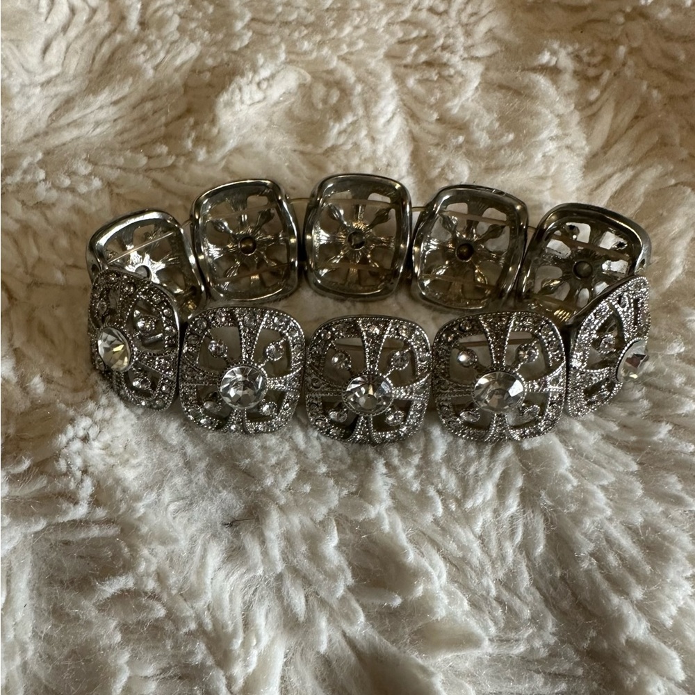 🌟 Free Add On - Beaded Bracelet